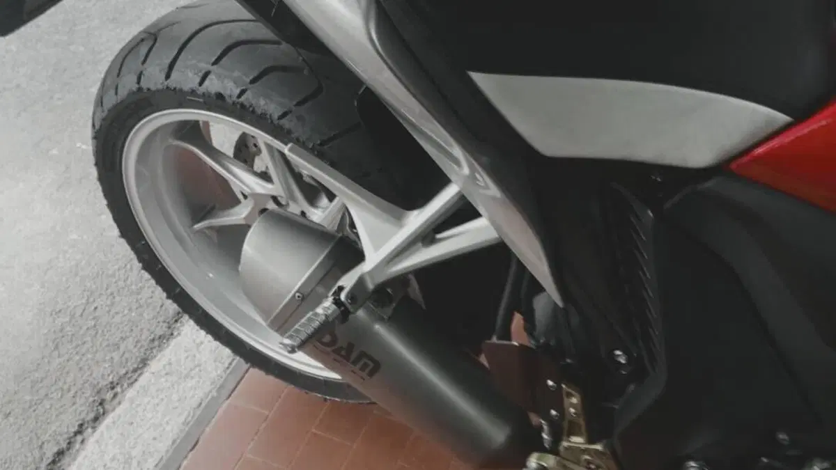 Honda VFR 1200 F ABS (2009 - 16)  (10)