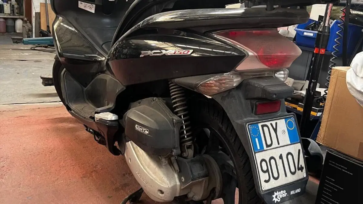 Honda PCX 150 (2012 - 13)  (3)