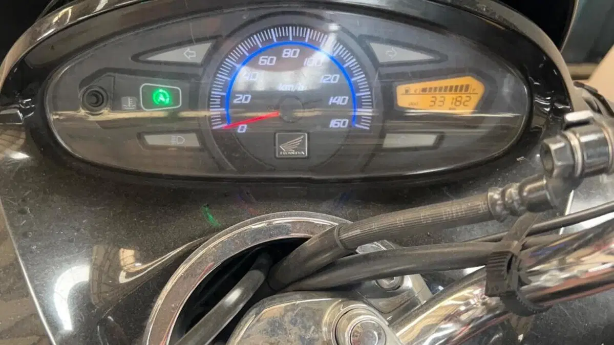 Honda PCX 150 (2012 - 13)  (5)
