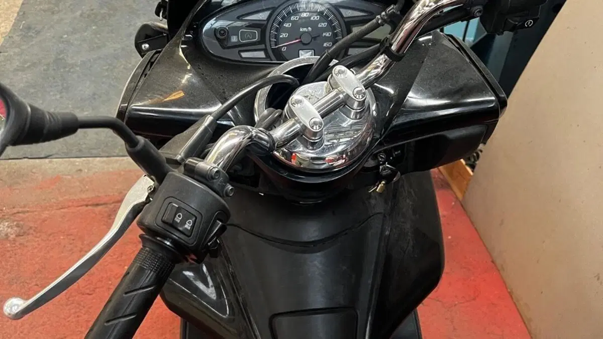 Honda PCX 150 (2012 - 13)  (6)