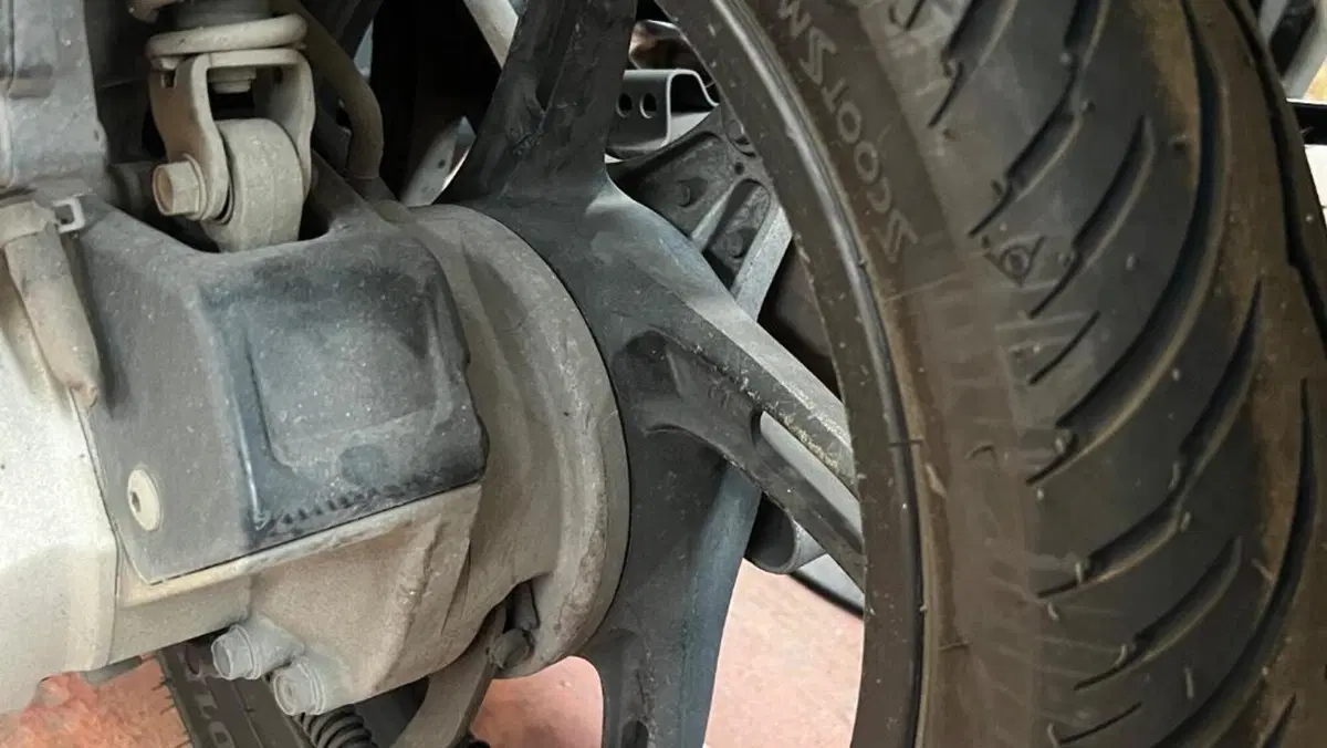 Honda PCX 150 (2012 - 13)  (8)