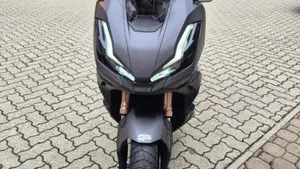 Honda ADV 350 (2022 - 24)  (4)