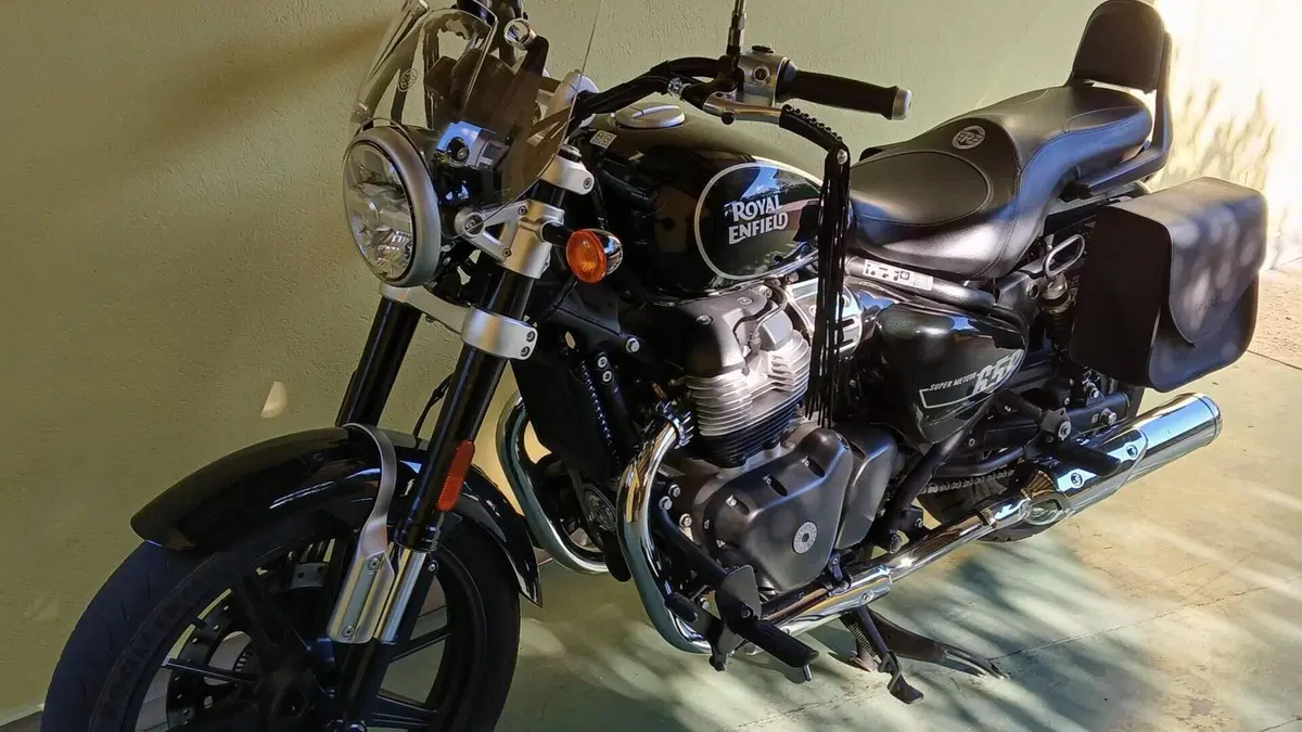 Royal Enfield Super Meteor 650 (2023 - 26) 