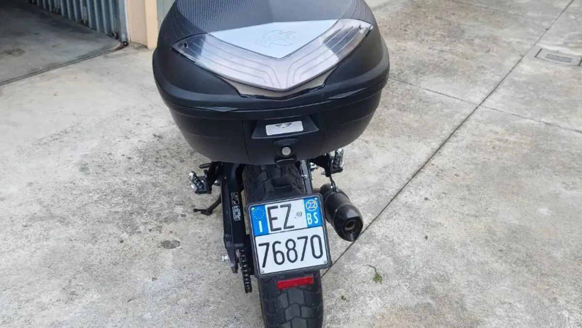 Benelli Leoncino 800 (2022 - 26)  (3)