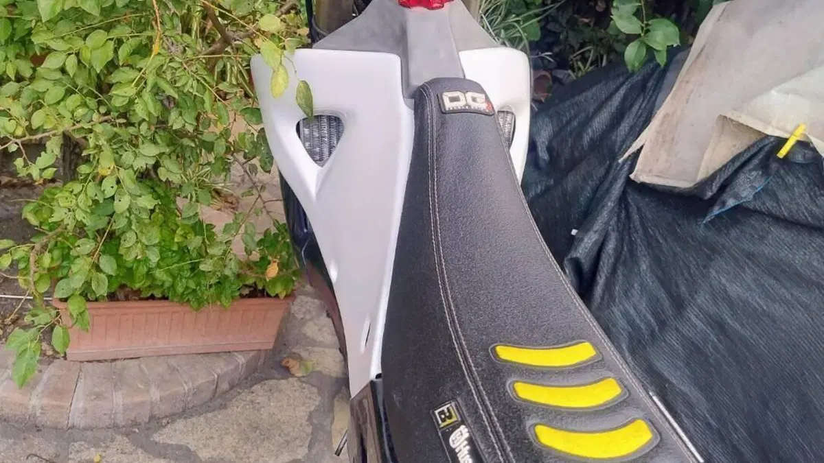 Husqvarna WRE 125 (2002 - 04)  (2)