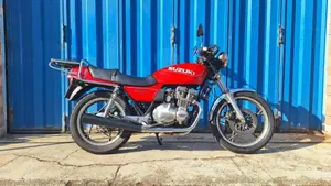 Suzuki   (2)