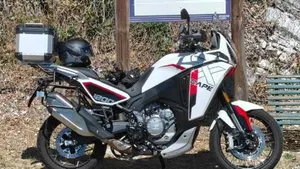 Moto Morini X-Cape 1200 (2026)  (2)