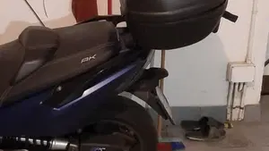 Kymco AK 550 (2017 - 19)  (4)