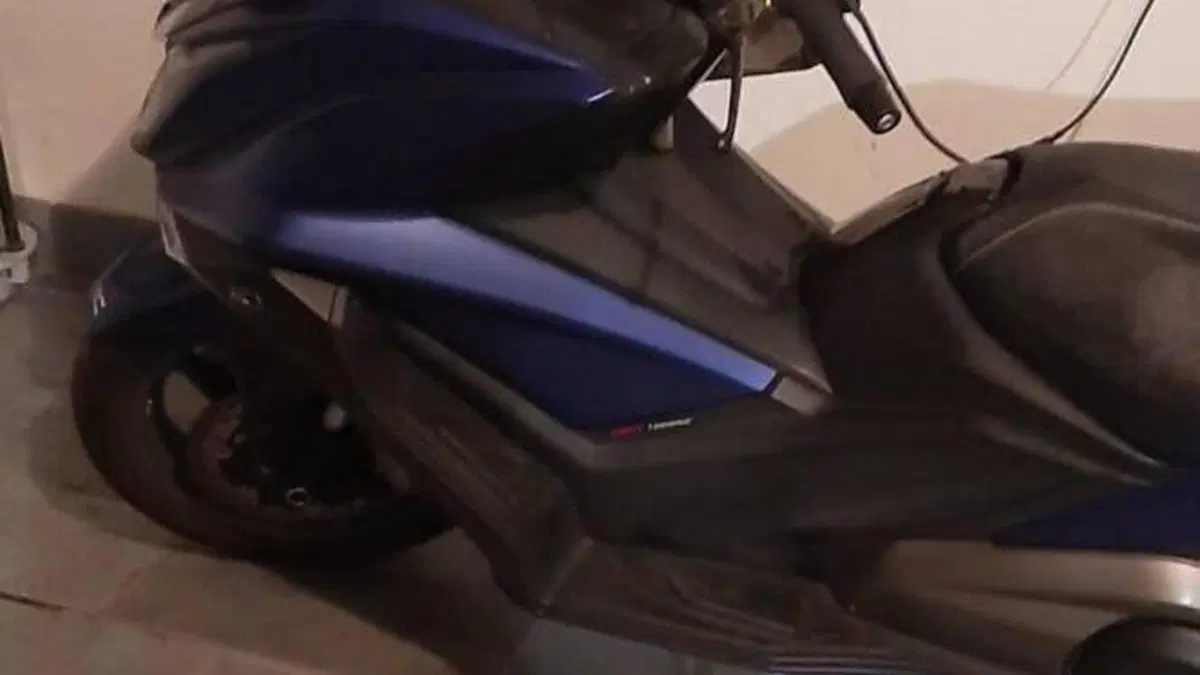 Kymco AK 550 (2017 - 19)  (5)