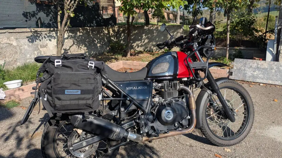 Royal Enfield Himalayan 411 (2021 - 24)  (2)