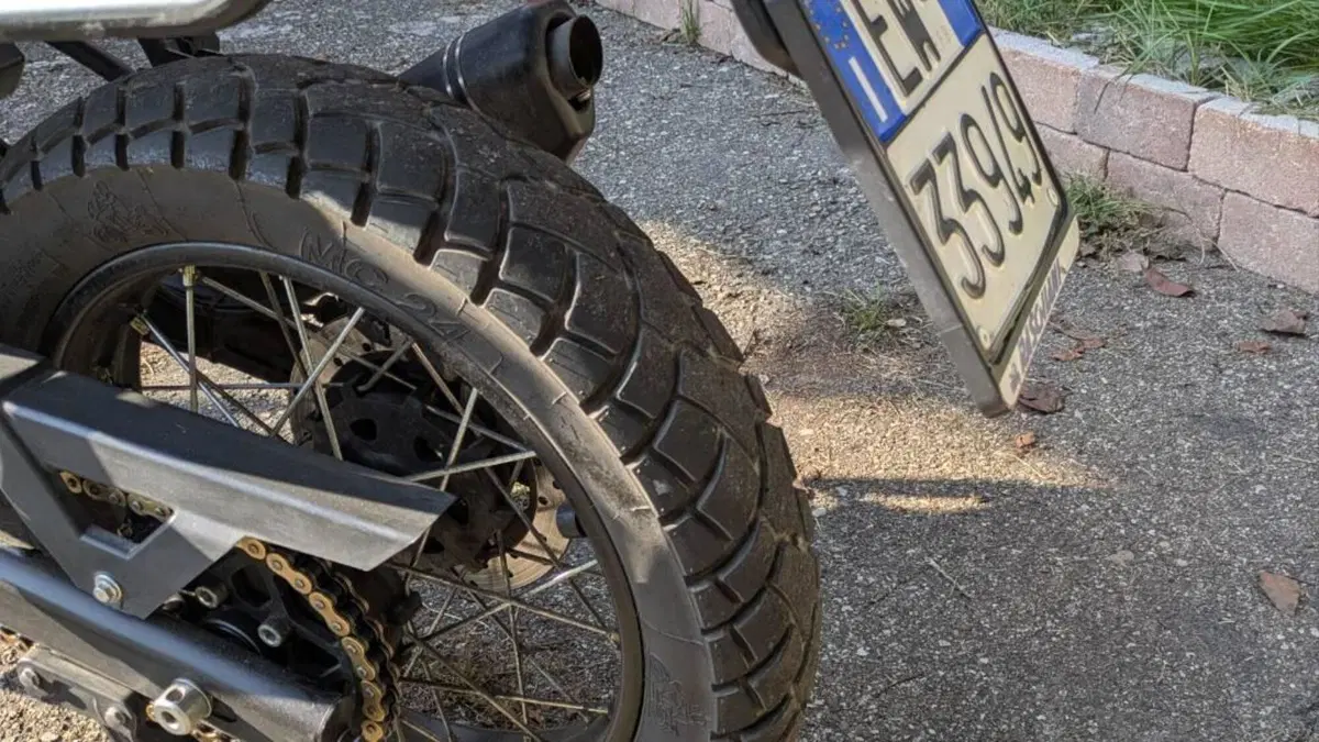 Royal Enfield Himalayan 411 (2021 - 24)  (8)