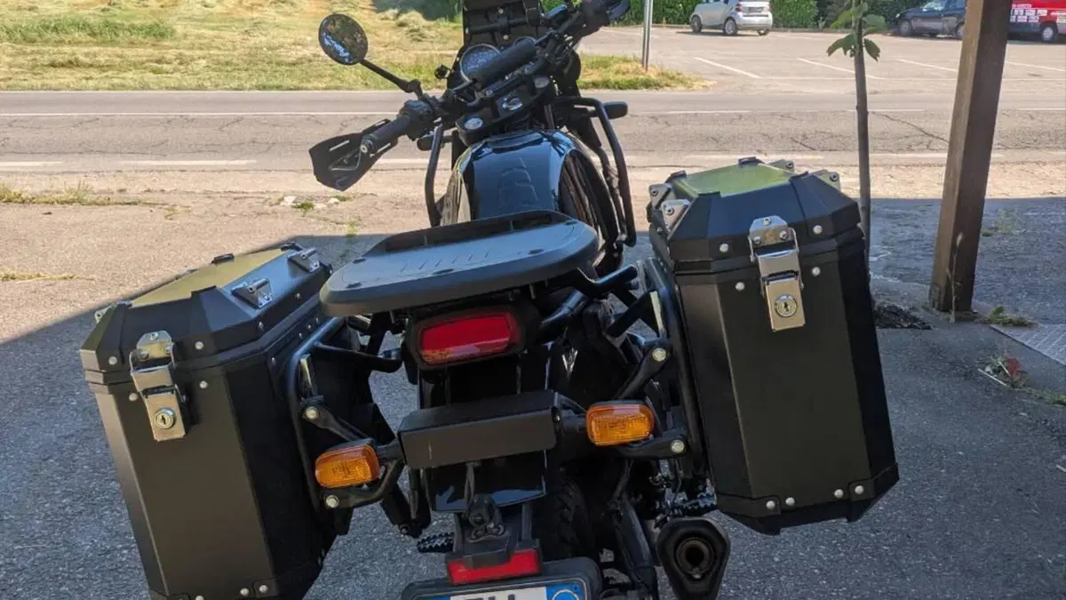 Royal Enfield Himalayan 411 (2021 - 24)  (15)