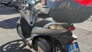 Honda SH 300 i (2006 - 10)  (4)