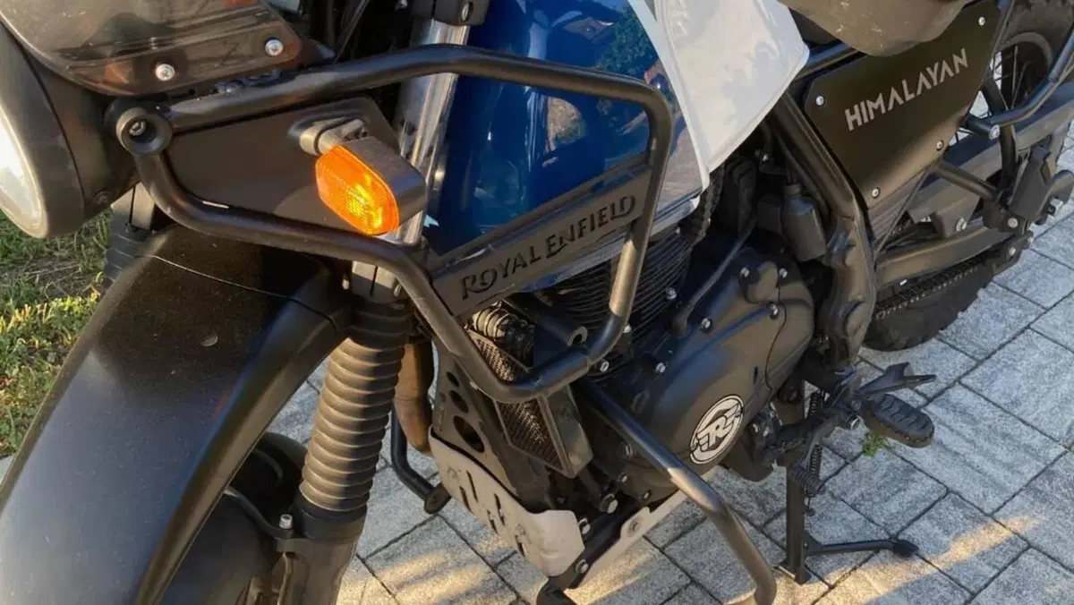 Royal Enfield Himalayan 411 (2021 - 24)  (4)