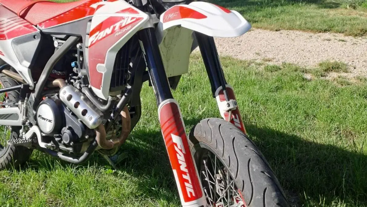 Fantic Motor XMF 125 Motard Performance 4T (2023 - 24) 