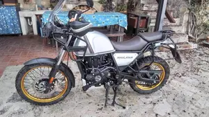 Royal Enfield Himalayan 411 (2021 - 24)  (6)