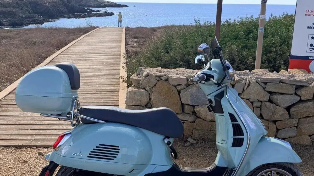 Vespa GTS 300 Super (2023 - 24) 
