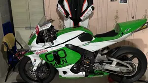 Honda CBR 600 RR (2005 - 06) 