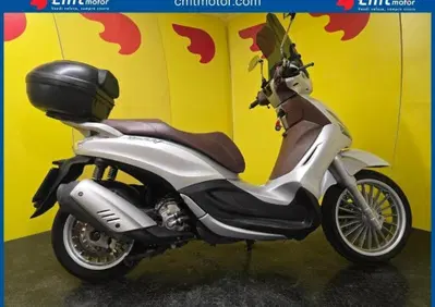 Piaggio Beverly 300 i.e. ABS-ASR (2016 - 20) - Annuncio 10137011