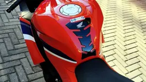 Honda CBR 600 RR (2024 - 26)  (2)