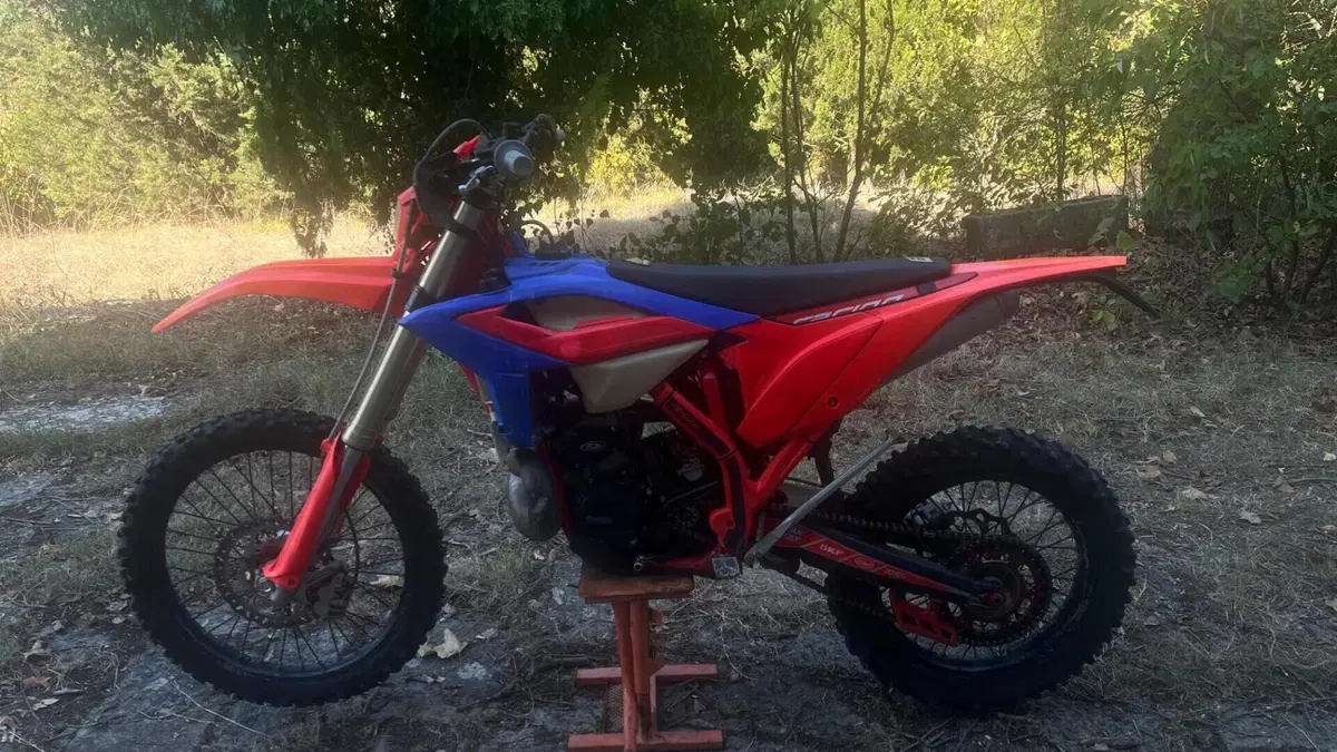 Betamotor RR 300 2T Enduro Racing (2023)  (3)