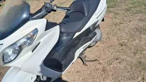 Suzuki Burgman AN 400 (2008 - 13)  (2)