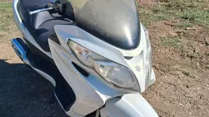 Suzuki Burgman AN 400 (2008 - 13)  (4)