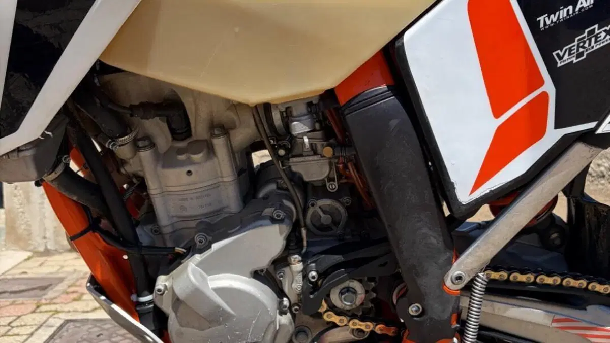KTM 250 EXC-F (2011)  (5)