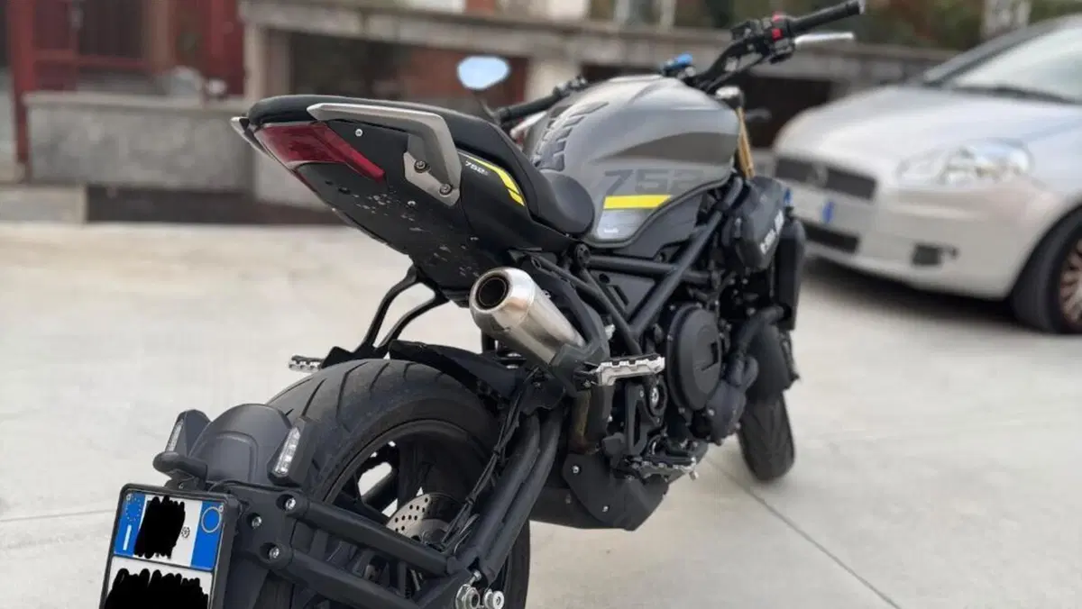 Benelli 752 S (2022 - 25)  (4)