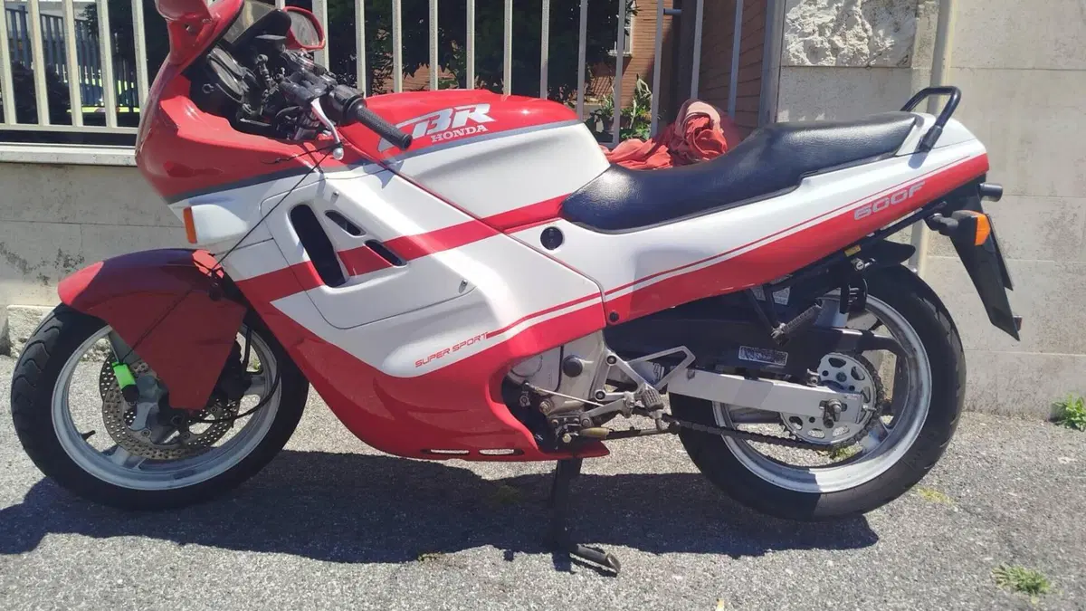 Honda   (2)