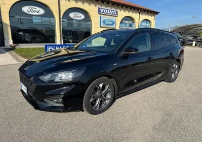 Ford Focus Station Wagon 1.0 EcoBoost 125 CV SW ST-Line usata