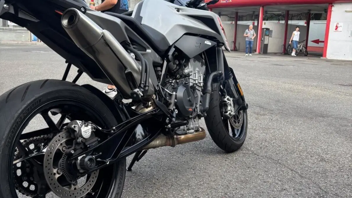 KTM 790 Duke L (2023 - 24)  (7)