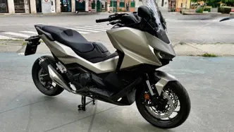 Honda Forza 750 (2025 - 26) usata