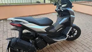 Aprilia SR GT 200 (2025 - 26) 