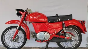 Moto Guzzi   (8)