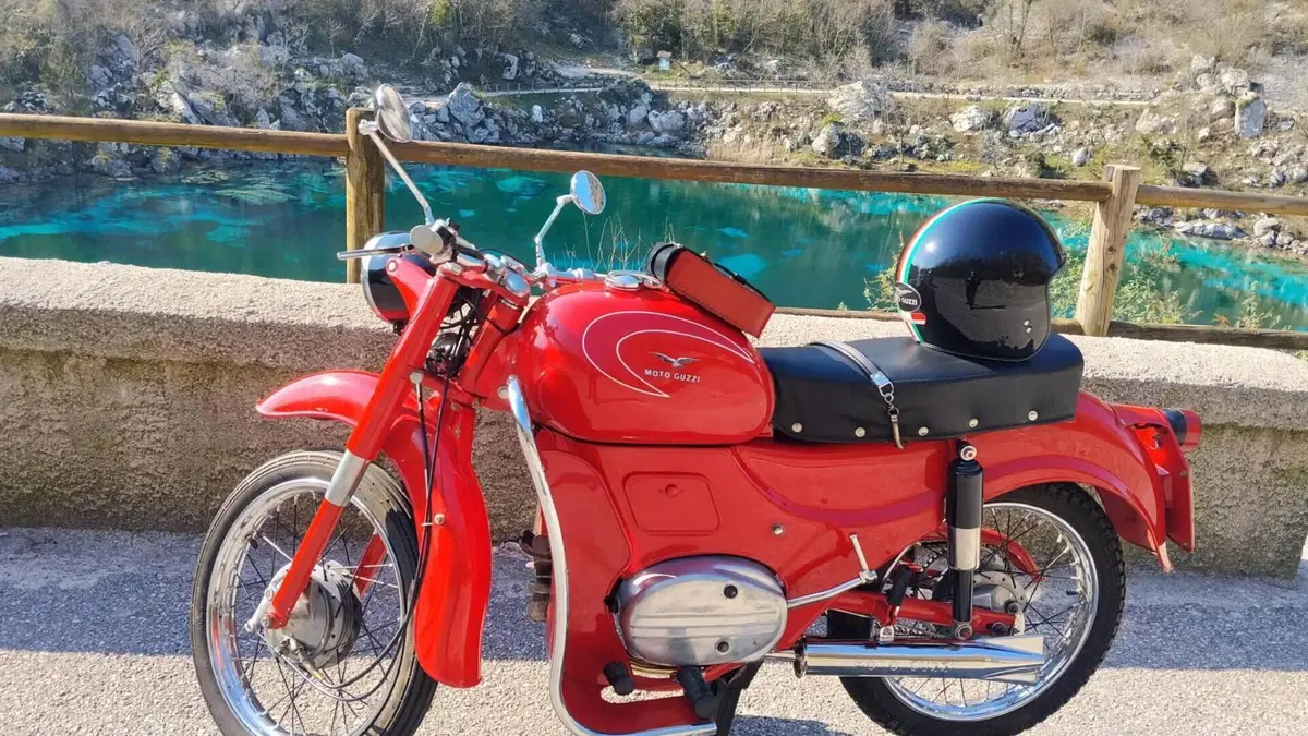 Moto Guzzi   (2)