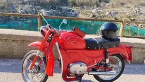 Moto Guzzi   (2)