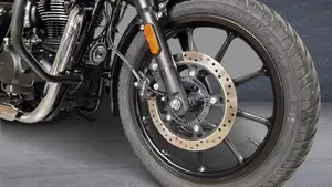 Royal Enfield Meteor 350 (2021 - 26)  (2)