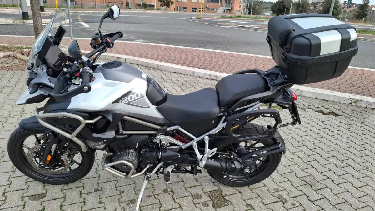 Triumph Tiger 1200 GT Pro (2022 - 23)  (8)