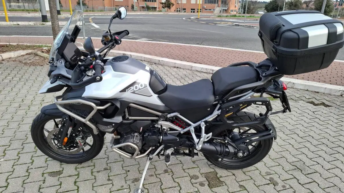 Triumph Tiger 1200 GT Pro (2022 - 23)  (9)