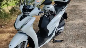 Honda SH 150i (2020 - 23) usata