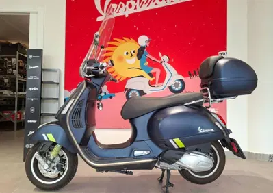 Vespa GTS 300 Super Tech (2023 - 24) - Annuncio 10137413