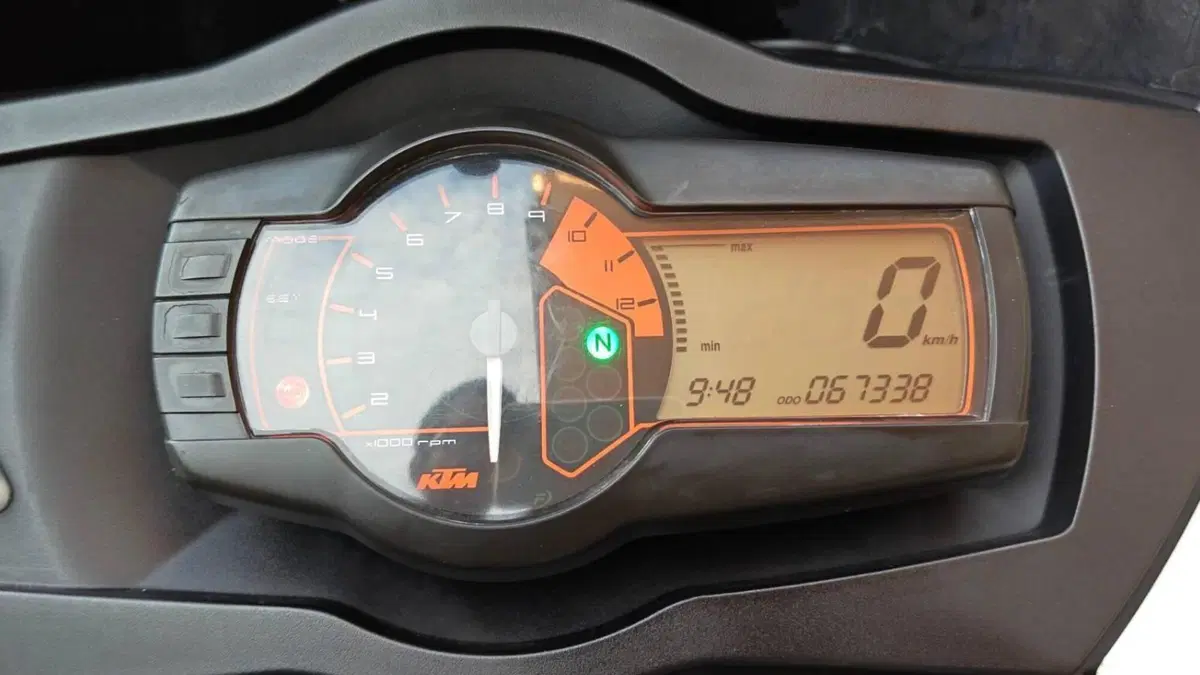 KTM 990 Adventure (2009 - 11)  (8)