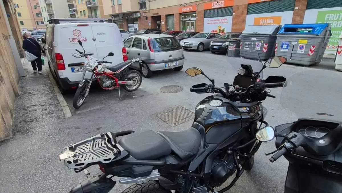 Yamaha Tracer 9 GT+ (2023 - 24)  (3)
