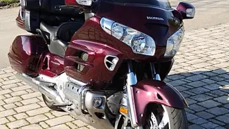 Honda GL 1800 Gold Wing (2006) usata