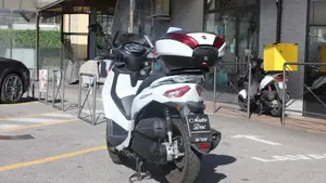 Sym HD 300 (2021 - 25)  (6)