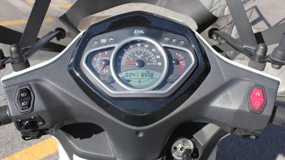 Sym HD 300 (2021 - 25)  (9)