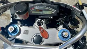 Honda VTR 1000 SP-2 (2002 - 06)  (5)