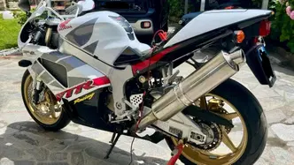 Honda VTR 1000 SP-2 (2002 - 06) usata