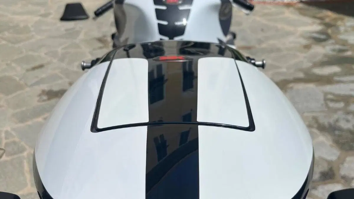 Honda VTR 1000 SP-2 (2002 - 06)  (2)